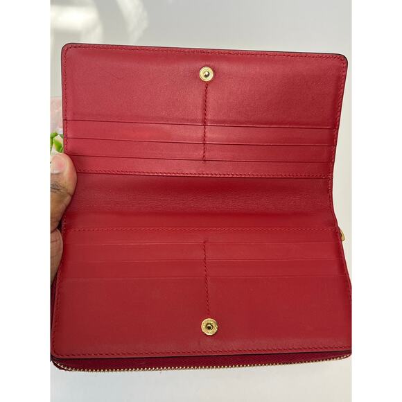 Gucci GG Blooms Supreme zip-around wallet in blue and red leather - Picture 9 of 12